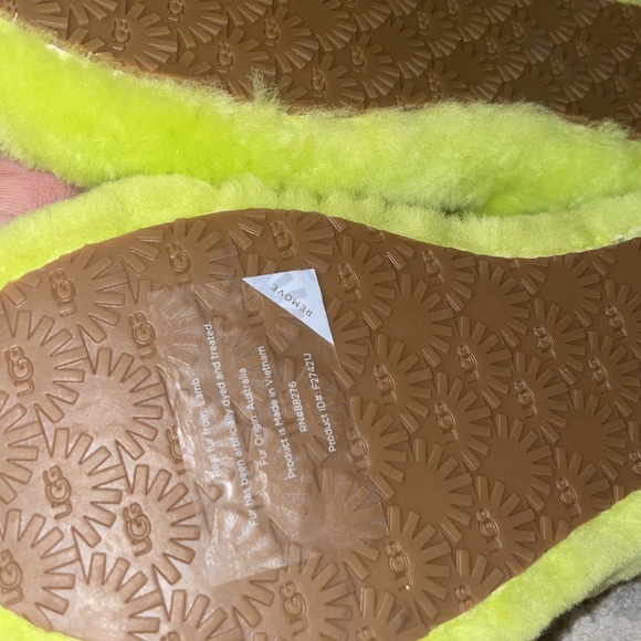 NEW 😍UGG 💚SLIPPER - Picture 5 of 6